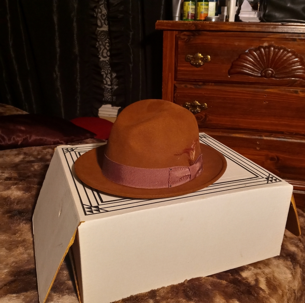 Felt Gentlemen hat